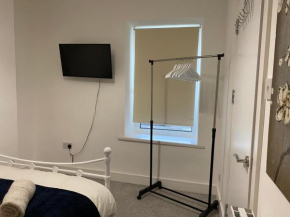 Cosy 2 Bed Flat 1 in Bridgend